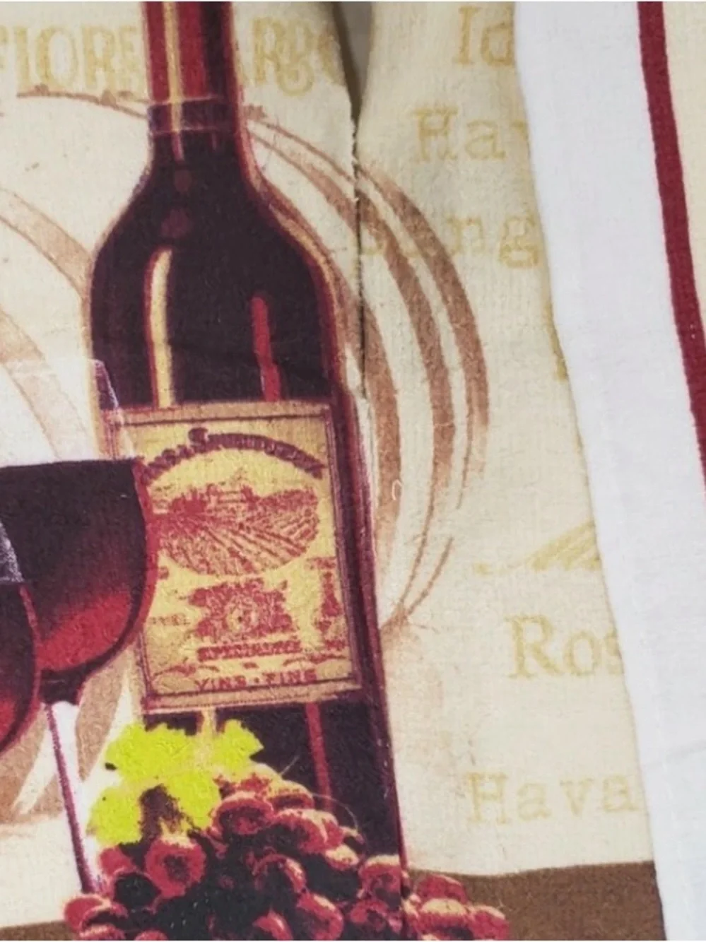 Home Collection design Wine Bottle & Glass Kitchen Towels - Red, Brown, Cream